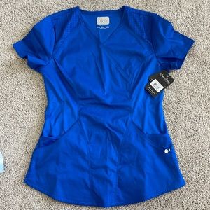 Cherokee Luxe Sport Scrub Top
